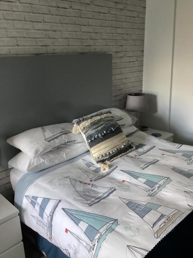 By The Seaside Bed and Breakfast Μπλάκπουλ Εξωτερικό φωτογραφία