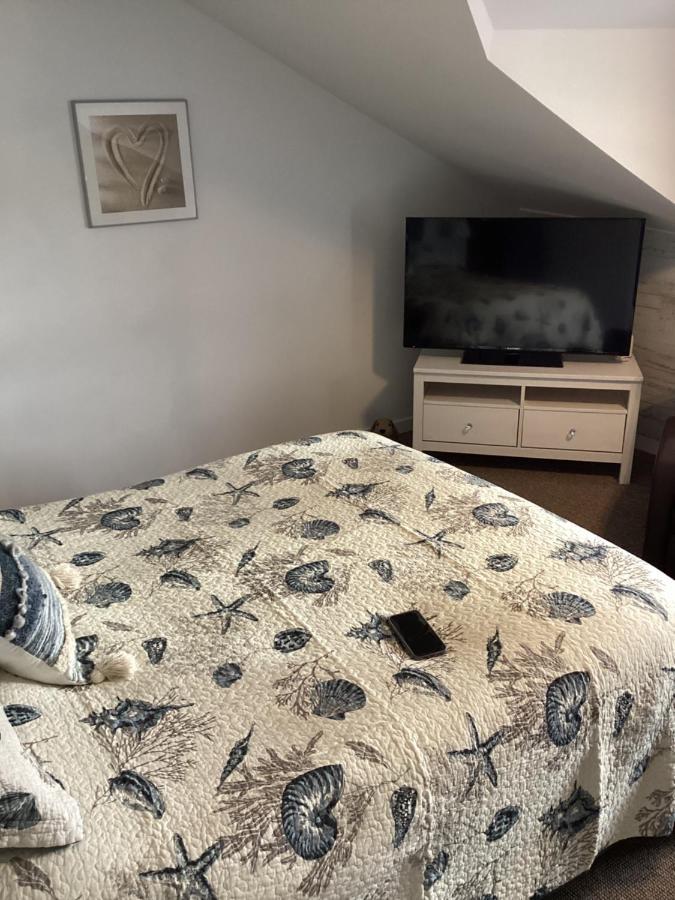 By The Seaside Bed and Breakfast Μπλάκπουλ Εξωτερικό φωτογραφία